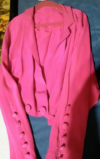 Torera rosa corta