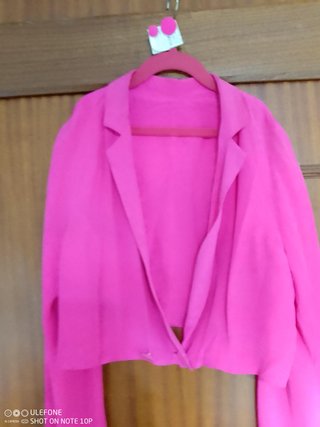 Torera rosa corta