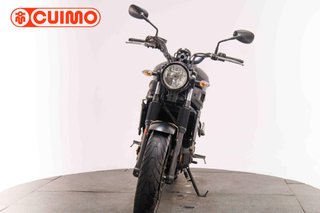 YAMAHA XSR 700
