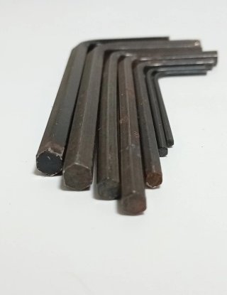 Juego 7 llaves Allen negras (2 unidades dobles)