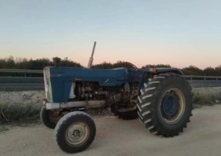 Tractor Ebro 480