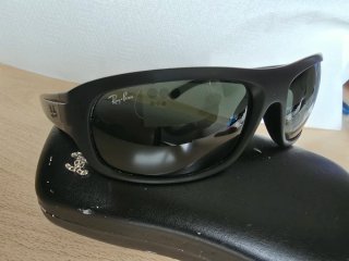 Gafas de sol Ray-Ban negras talla XL