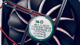 Ventilador DC Brushless Young Lin DFS132512H