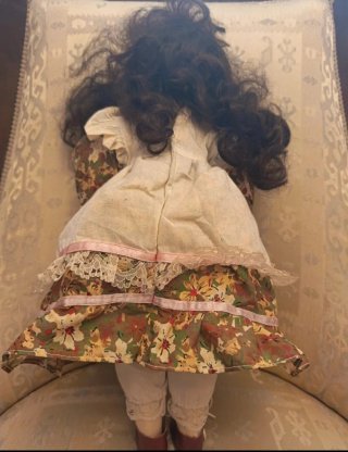 Muñeca de porcelana antigua