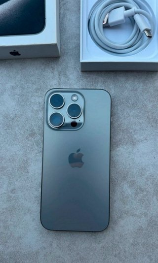 iPhone 15 Pro Plata