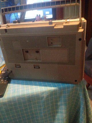 Radio Cassette Sanyo M2402-4F Vintage