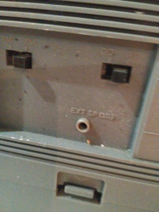 Radio Cassette Sanyo M2402-4F Vintage