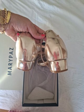 Sandalias doradas Marypaz Talla 38