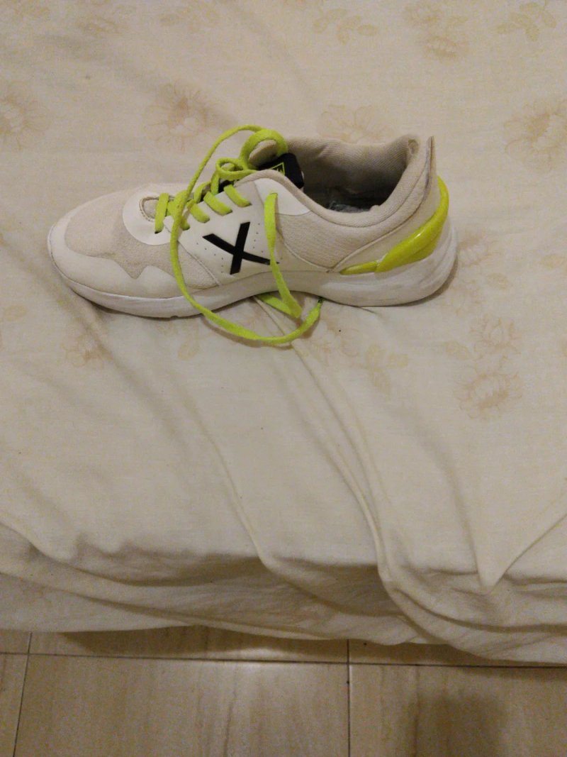 Deportivas blancas con cordones main image 1