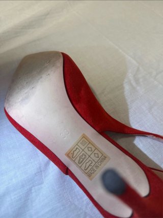 Tacones Rojos Elegantes