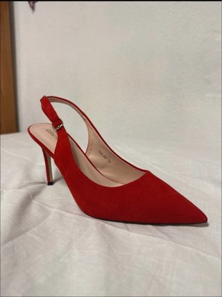Tacones Rojos Elegantes