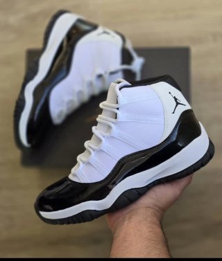 Nike Air Jordan 11 Retro Nero Teal