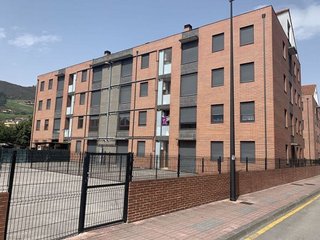 Garaje en venta en Corrales de Buelna (Los)