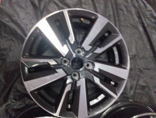 Llantas de Nissan Micra V (K14)
