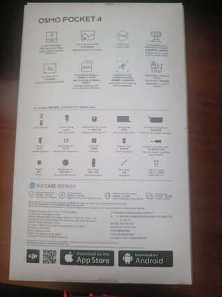 DJI Osmo Pocket 4 Creator Combo