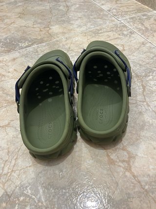 Crocs Talla 37-38 Verde Militar