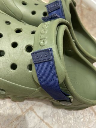 Crocs Talla 37-38 Verde Militar