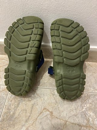 Crocs Talla 37-38 Verde Militar