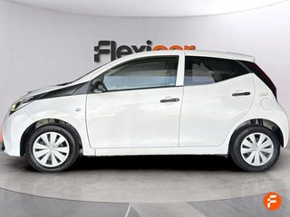 Toyota Aygo 1.0 70 x-play