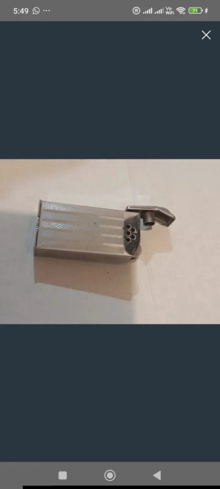 Encendedor de cigarrillos de metal