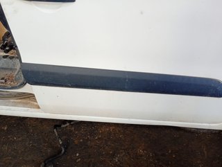 GUARNECIDO PUERTA DELANTERA DERECHA Citroen Berlingo Furgón (2008->)