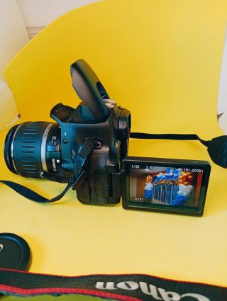 Excelentísima canon 600D foto video selfie