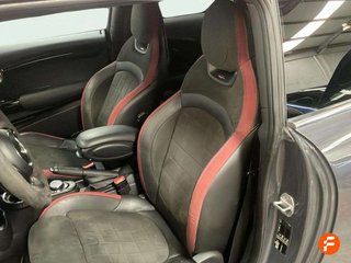 MINI Cooper JOHN COOPER WORKS
