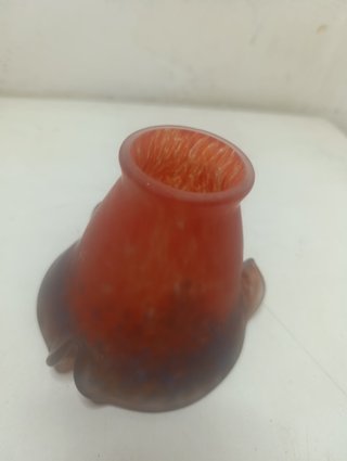 Tulipano modernista in cristallo arancione con bordo blu
