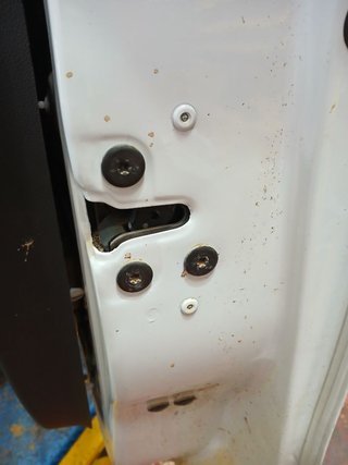 CERRADURA PUERTA DELANTERA DERECHA Renault Clio IV (2012->)