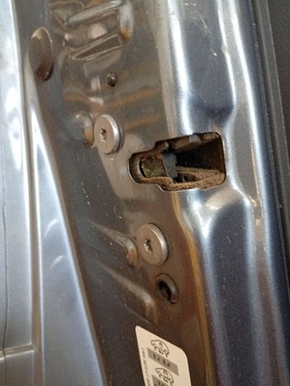 CERRADURA PUERTA DELANTERA IZQUIERDA Peugeot 207 (2006->)