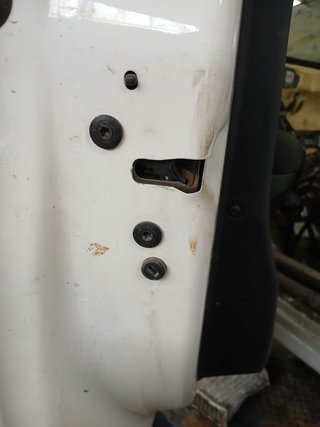 CERRADURA PUERTA DELANTERA IZQUIERDA Peugeot 208 (01.2012->)