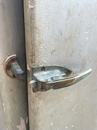 Nevera antigua de hielo para restaurar