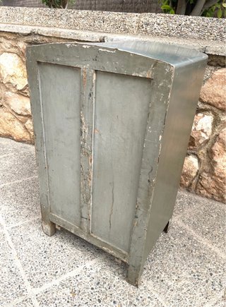 Nevera antigua de hielo para restaurar