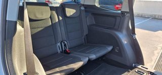 VOLKSWAGEN Touran Advance 1.6 TDI 105 CV (7 plazas)