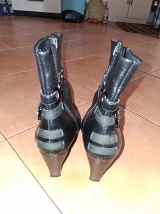 Stivaletti Tronchetti neri Donna Vera Pelle N.39