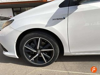 Toyota Auris 1.8 140H Hybrid Active