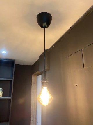 Lámparas Techo IKEA burdeos/bombilla transparente