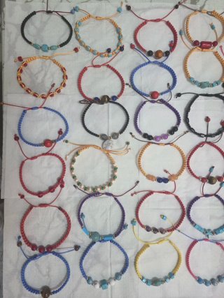 Lote de Pulseras Artesanales