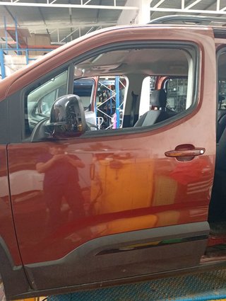 PUERTA DELANTERA IZQUIERDA Peugeot Rifter (06.2018->)