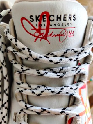 Zapatillas Skechers Uno 2 - Floating love.