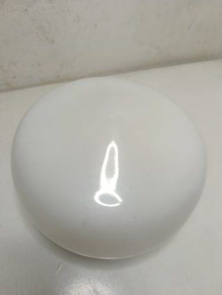 Grande tulipano in vetro opalino bianco tipo seta