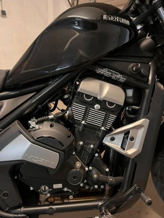 Moto Morini Calibro Bagger 700cc Negra