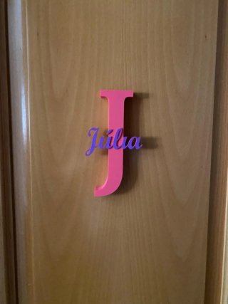 Nombres personalizados de niño y/o niña.