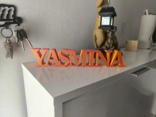 Nombres personalizados de niño y/o niña.