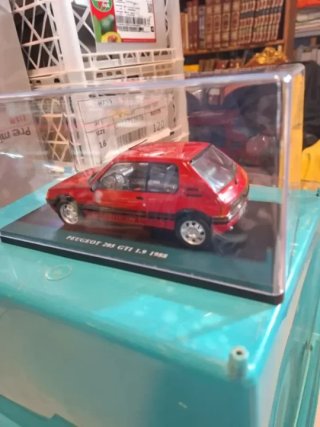 Peugeot 205 GTI 1.9 1988 1:24