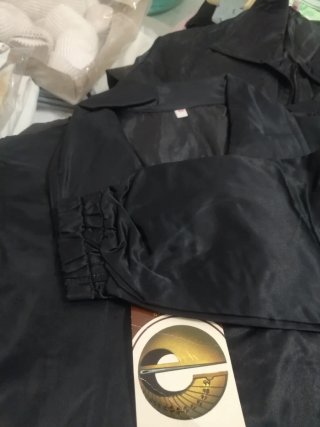 3 Chubasqueros niño/a Enri negros. Los 3 por 15 €
