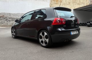 Volkswagen Golf GTI V