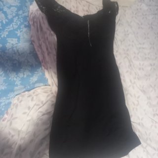 Vestido negro con encaje