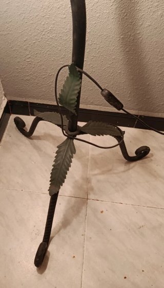 Preciosa lámpara no hay otra igual.