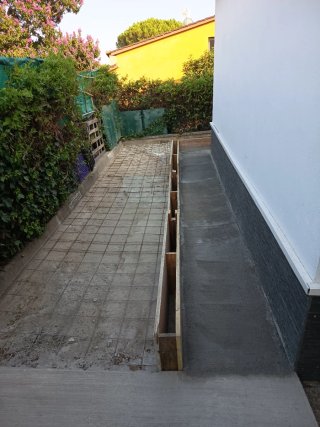 Hormigón rallado para exteriores Con desagüe